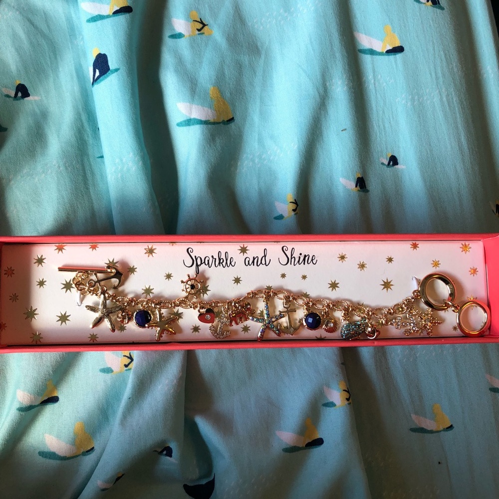 2/$20 💛Nautical/boho charm bracelet